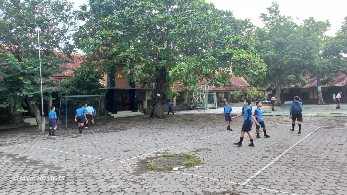 Halaman Luas, Ruang Tumbuh Tanpa Batas di SDK Sang Timur Yogyakarta